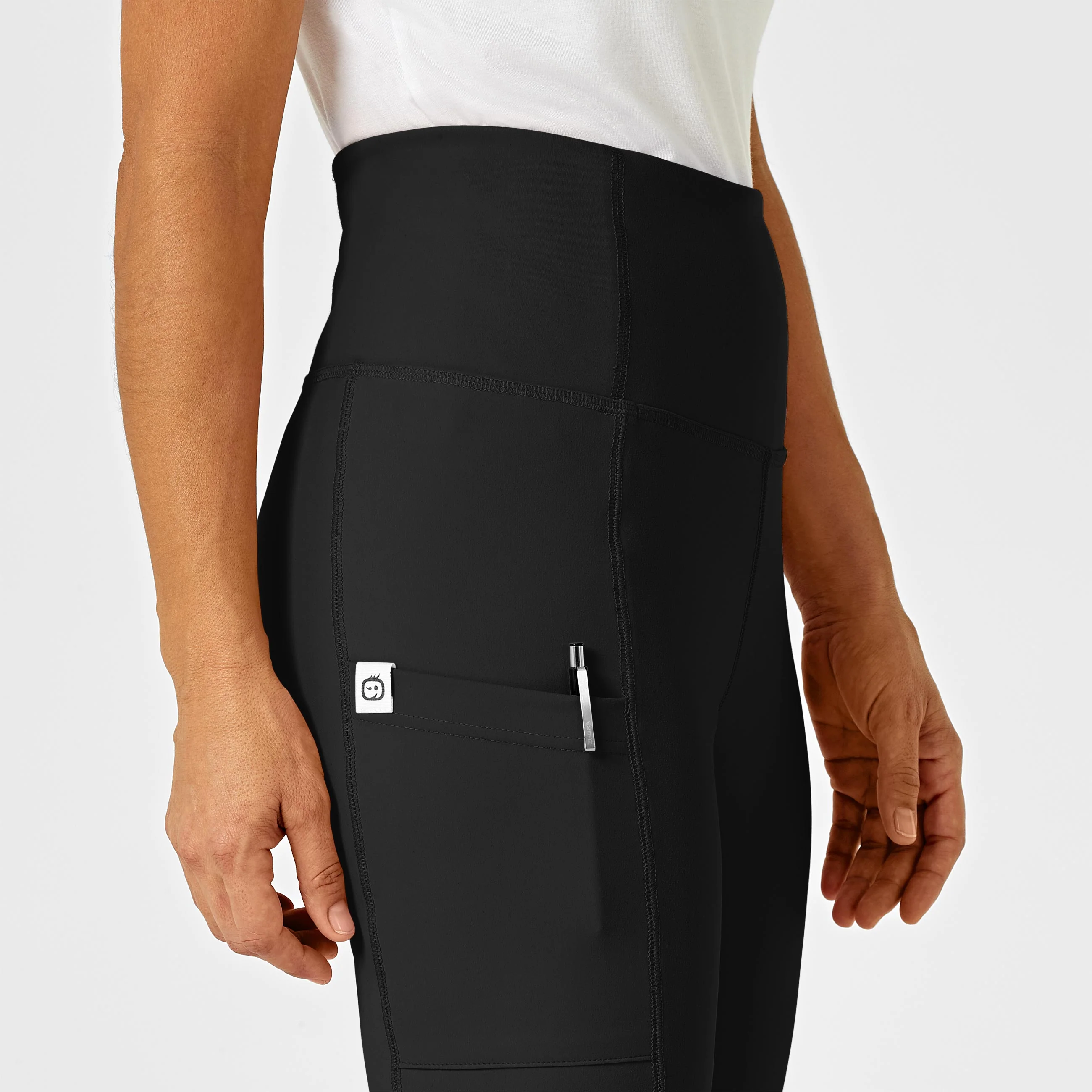 RENEW Women's Straight Leg Yoga Pant - Black - Image 7